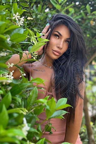 Foto Mandy Asiatica  Transescort Napoli
